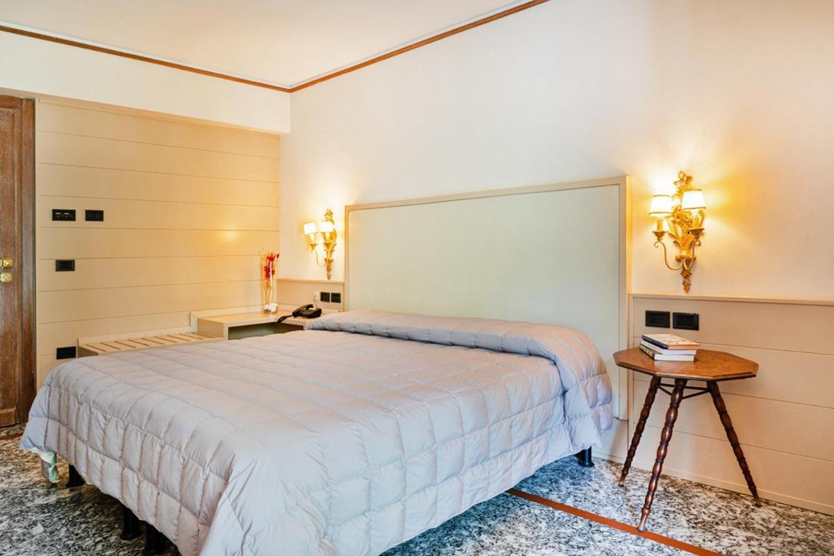 Daniel Hotel 4*